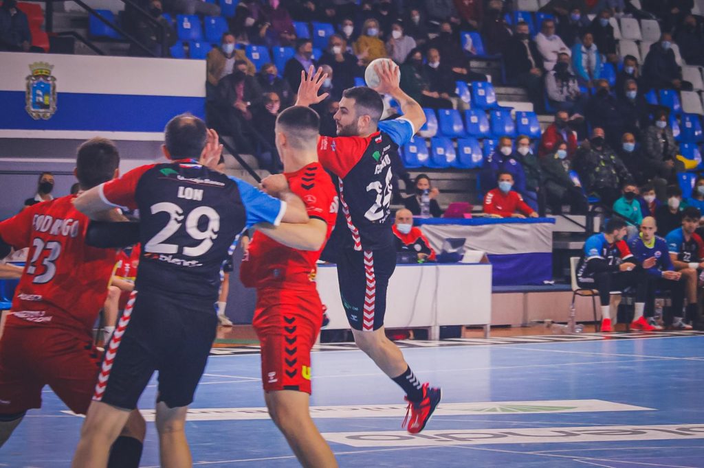 Final de infarto en La Albericia con tablas en el marcador - Balonmano ...