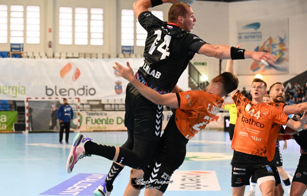 Un derbi con dos caras - Balonmano Sinfin Cantabria