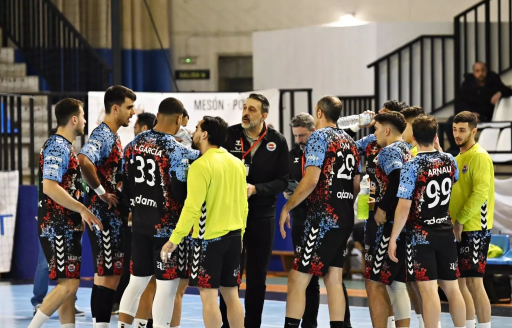 Lucha de titanes en La Albericia para cerrar el año - Balonmano Sinfin ...